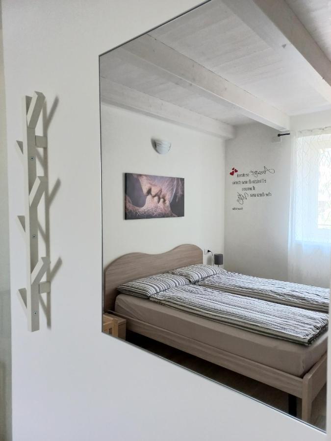 La Casa Di Virginia Apartment Арко Екстериор снимка